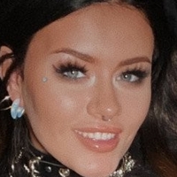 Niamh Velvet Nue