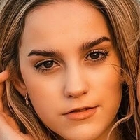 Nicola Crisa Nue