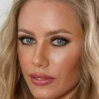 Nicole Aniston Nue
