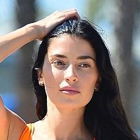 Nicole Williams Nue