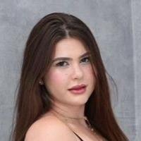 Nicolle Caroline Nue