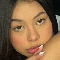 nicollekity Nue