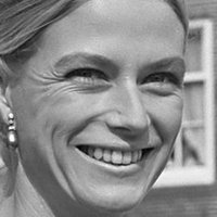 Nina Frederik Nue