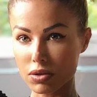 Nina Lucia Nue