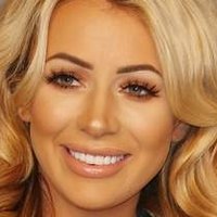 Olivia Attwood Nue