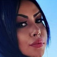 Pamela Bastos Nue