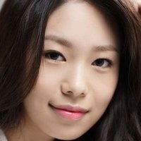 Park Ji-soo Nue