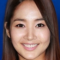 Park Min Young Nue