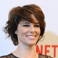Parker Posey Nue