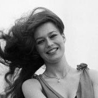 Patricia Barzyk Nue