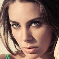 Patricia Rosales Nue