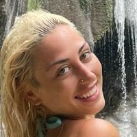 Paula Dinamicah Nue