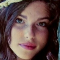 Perla Haney-Jardine Nue