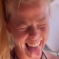 Petra Arvela Nue