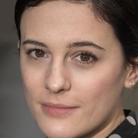 Phoebe Fox Nue