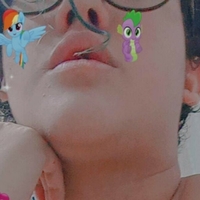 pinkiepiemid Nue
