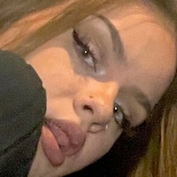 queendee113 Nue