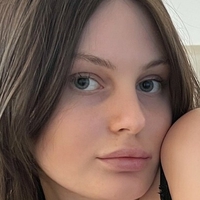 Quinn Rhoades Nue