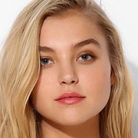 Rachel Hilbert Nue