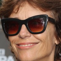 Rachel Ward Nue