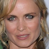 Radha Mitchell Nue