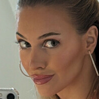 rajekveronika Nue