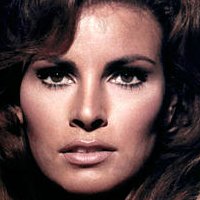 Raquel Welch Nue