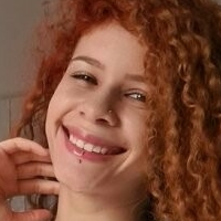 Redhead Nue