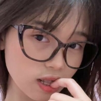 Riska Saputri Nue