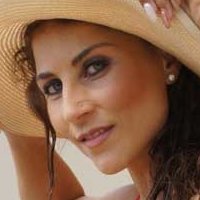 Roberta Gemma Nue
