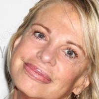 Roberta Leighton Nue
