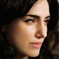 Ronit Elkabetz Nue