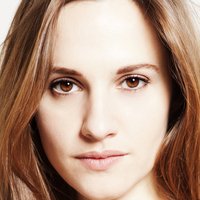 Ruth Bradley Nue
