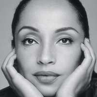 Sade Nue