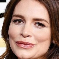 Saffron Burrows Nue