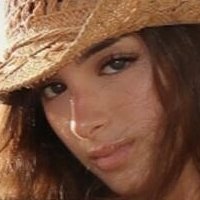 Samantha Caay Nue
