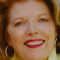Samantha Eggar Nue