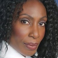 Samia Akudo Nue