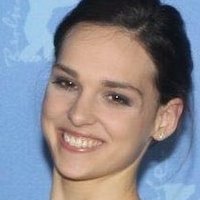 Sara Serraiocco Nue