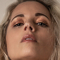 Sarah Burdy Nue