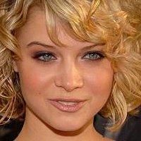 Sarah Jones Nue