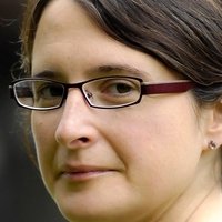 Sarah Moss Nue