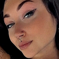 sarahmeeeow Nue