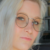 sarahshaye Nue