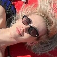 satinny Nue