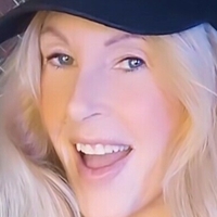 Saxonwoman Nue