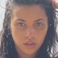 Serena Sula Nue
