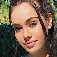 Shaelah McGilton Nue