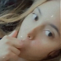Shari G Nue