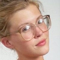 Sharon Hinnendael Nue